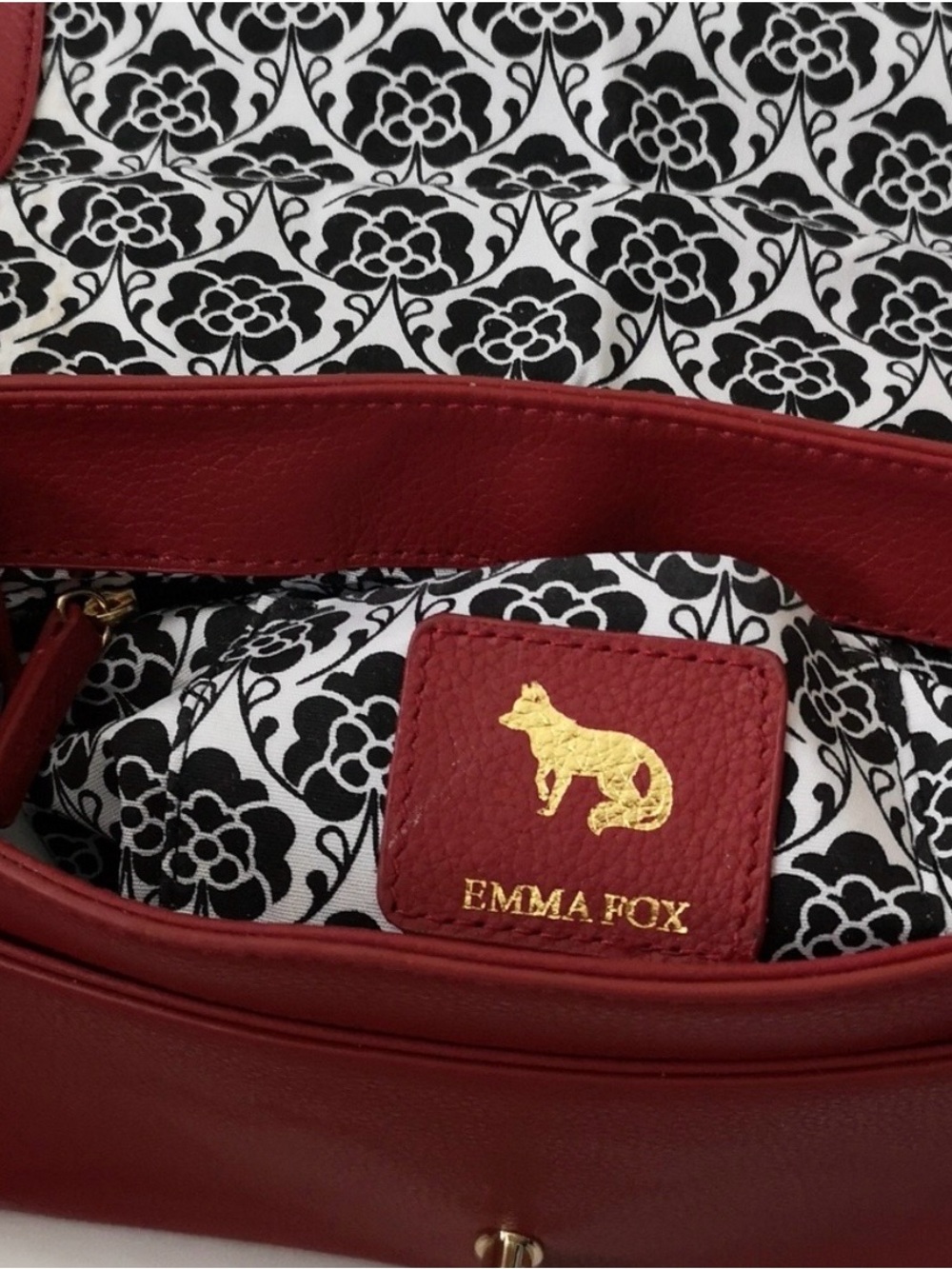 Emma Fox Burgundy Leather Shoulder Bag with Gold Accent - Picture 6 of 10